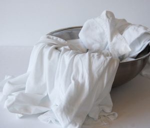 5วิธีทำซักผ้าขาว